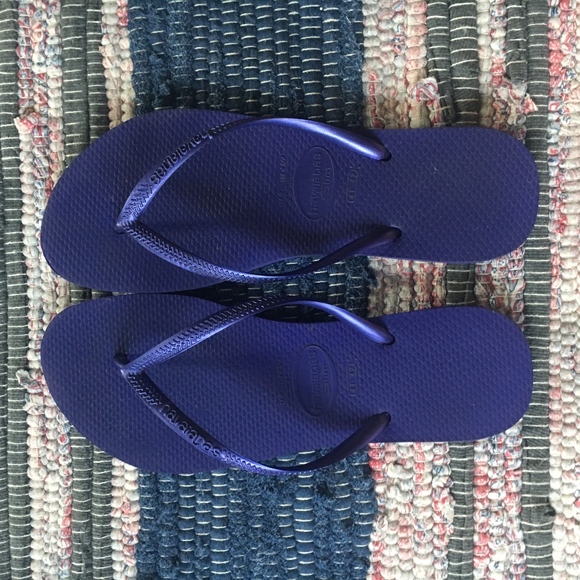 NWOT Purple Havaianas Flip-Flops - Picture 3 of 4